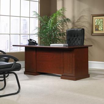 Sauder Heritage Hill 109843 Traditional Double Pedestal Executive